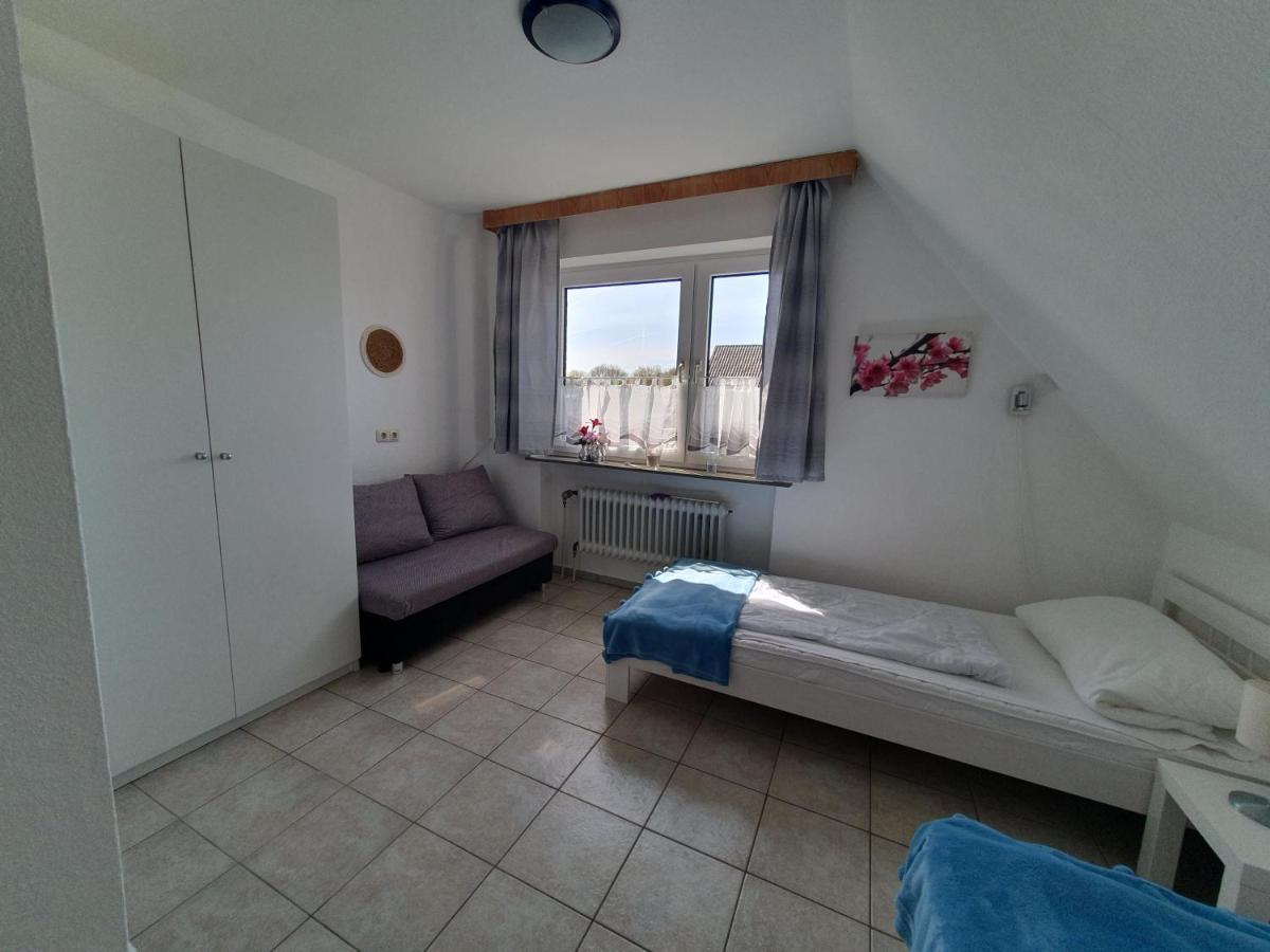 Ferienwohnung Luisa Im Haus Maarten クックスハーフェン エクステリア 写真